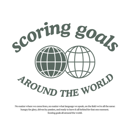 scoring goals Oversized T-Shirt